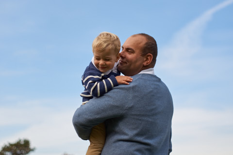 dad with little son